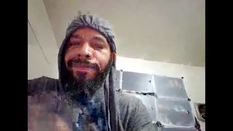 Snapshot of yoursexydaddy79 chatting on April 6, 7:20 am mother fucker online show from April 6, 7:20 am