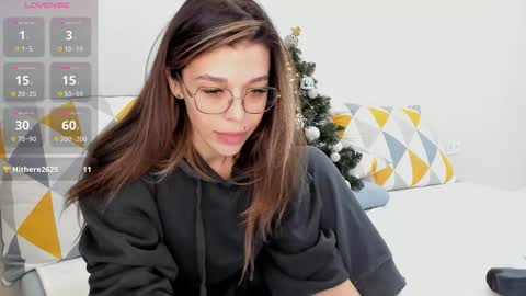 Snapshot of yoursoul_mila chatting on December 21, 11:39 am yoursoul_mila online show from December 21, 11:39 am