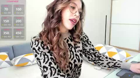 Snapshot of yoursoul_mila chatting on January 16, 11:36 am yoursoul_mila online show from January 16, 11:36 am