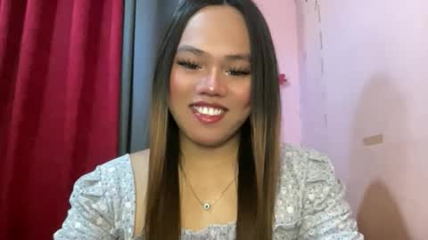 Snapshot of yourspecialgirl_rhea chatting on April 7, 4:02 am yourspecialgirl_rhea online show from April 7, 4:02 am