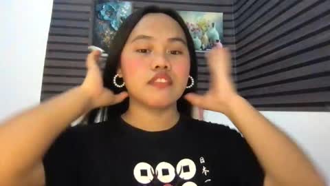 Snapshot of yourspecialgirl_rhea chatting on May 5, 12:35 pm yourspecialgirl_rhea online show from May 5, 12:35 pm