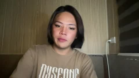 yoursweet_loveace online show from June 18, 4:22 pm