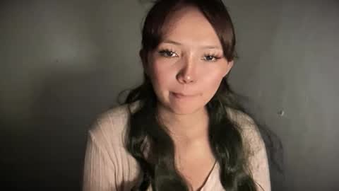 Faye online show from February 9, 7:29 pm