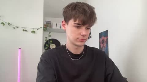 yoursweetyguy online show from July 31, 1:54 pm