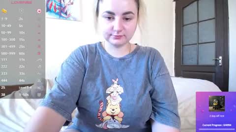 Snapshot of yourswetiegirl chatting on July 3, 8:54 am Sofia online show from July 3, 8:54 am