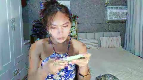 lexi online show from April 6, 11:11 am