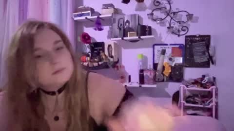 yourthickgingergoddess online show from December 3, 5:20 am