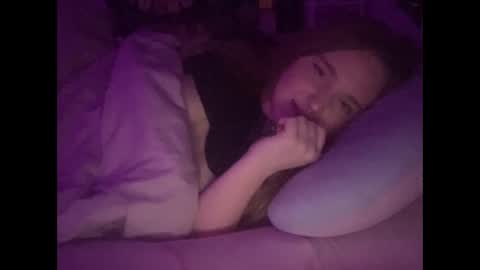 yourthickgingergoddess online show from January 13, 5:23 am