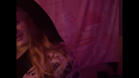 yourthickgingergoddess online show from March 2, 7:12 pm