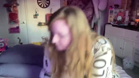 yourthickgingergoddess online show from March 10, 11:06 pm