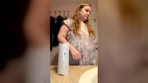 yourthickgingergoddess online show from January 10, 3:47 pm