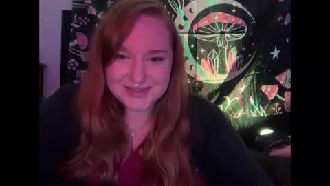 yourthickgingergoddess online show from January 14, 4:51 am