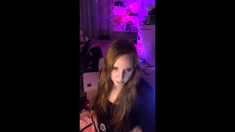 Snapshot of yourthickgingergoddess chatting on February 16, 5:36 am yourthickgingergoddess online show from February 16, 5:36 am
