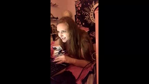 Snapshot of yourthickgingergoddess chatting on March 18, 11:30 pm yourthickgingergoddess online show from March 18, 11:30 pm