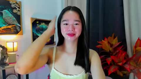 yourtinybunny online show from January 9, 10:29 am