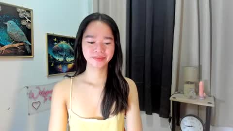 Snapshot of yourtinybunny chatting on June 29, 10:48 am yourtinybunny online show from June 29, 10:48 am