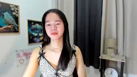 Snapshot of yourtinybunny chatting on July 1, 11:01 am yourtinybunny online show from July 1, 11:01 am