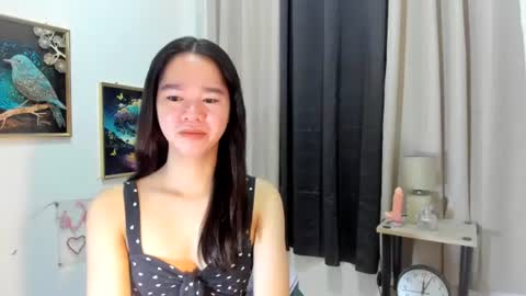 Snapshot of yourtinybunny chatting on July 2, 10:32 am yourtinybunny online show from July 2, 10:32 am
