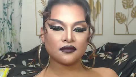Snapshot of yourtrannyqueenxxx chatting on November 3, 10:38 am Anastacia Grey online show from November 3, 10:38 am