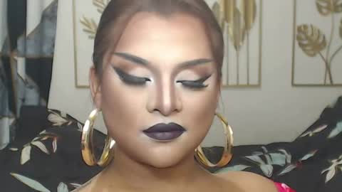 Snapshot of yourtrannyqueenxxx chatting on March 23, 9:30 pm Anastacia Grey online show from March 23, 9:30 pm