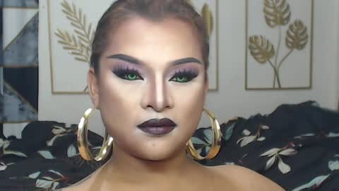 Snapshot of yourtrannyqueenxxx chatting on March 29, 8:36 am Anastacia Grey online show from March 29, 8:36 am