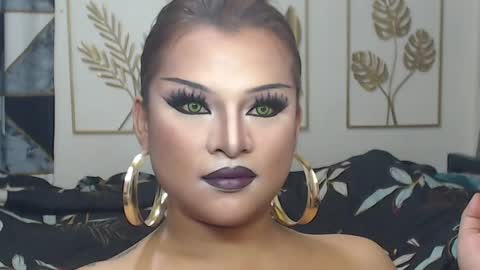 Snapshot of yourtrannyqueenxxx chatting on March 29, 10:21 pm Anastacia Grey online show from March 29, 10:21 pm