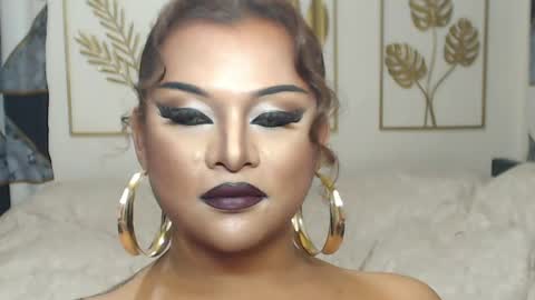 Snapshot of yourtrannyqueenxxx chatting on April 21, 1:42 am Anastacia Grey online show from April 21, 1:42 am