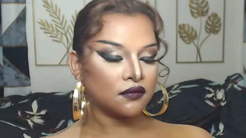 Snapshot of yourtrannyqueenxxx chatting on April 28, 2:27 am Anastacia Grey online show from April 28, 2:27 am