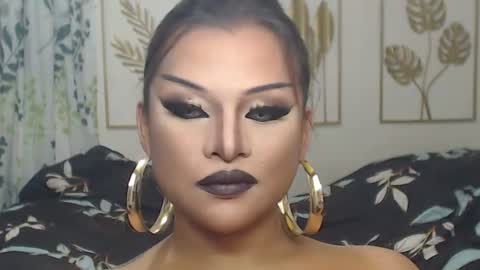 Snapshot of yourtrannyqueenxxx chatting on July 21, 10:34 pm Anastacia Grey online show from July 21, 10:34 pm
