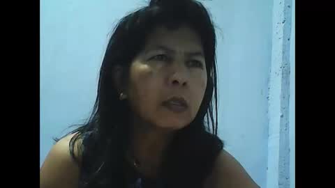 yourtropicalflower online show from September 15, 9:04 pm