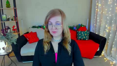 Snapshot of youruniverser chatting on January 12, 10:31 am Alice online show from January 12, 10:31 am