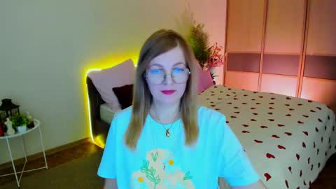 Alice online show from May 4, 9:38 am
