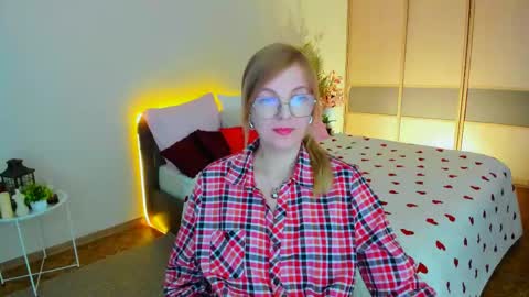 Alice online show from May 13, 9:28 am
