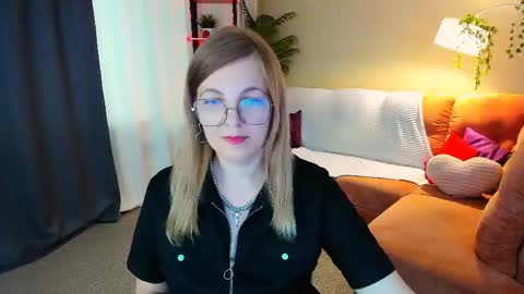 Alice online show from May 19, 11:38 am
