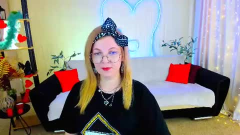 Alice online show from June 28, 9:37 am