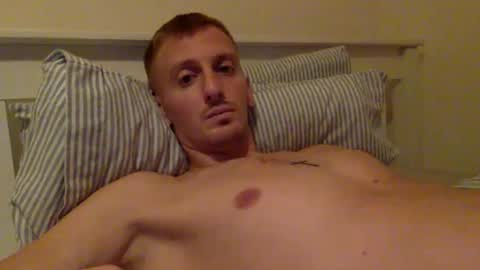 Snapshot of youruntoldwish chatting on October 5, 9:56 pm youruntoldwish online show from October 5, 9:56 pm