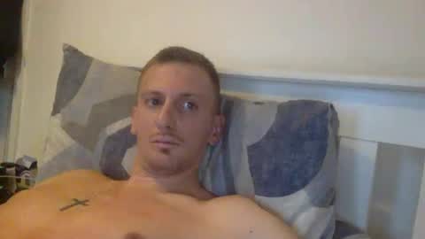 Snapshot of youruntoldwish chatting on January 13, 2:33 pm youruntoldwish online show from January 13, 2:33 pm