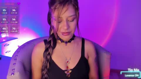 Snapshot of yourwishisme_val chatting on April 20, 7:59 pm Val online show from April 20, 7:59 pm