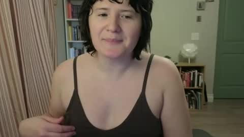 Snapshot of yousaiditfirst chatting on February 23, 9:23 pm Rose Noire online show from February 23, 9:23 pm