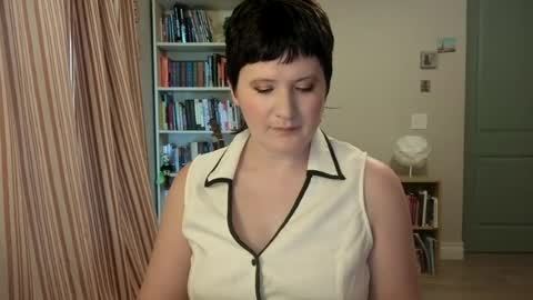 Rose Noire online show from July 17, 6:46 pm
