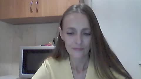 Snapshot of youur_light chatting on July 1, 5:34 pm Youur light online show from July 1, 5:34 pm