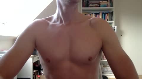 Snapshot of youvegotthis chatting on March 1, 8:13 am youvegotthis online show from March 1, 8:13 am