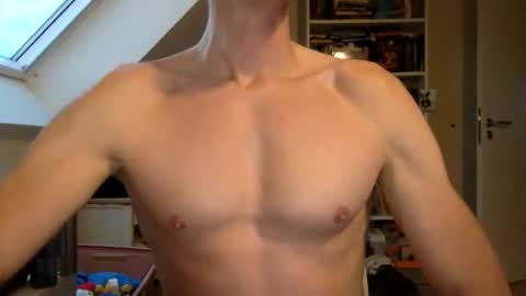 Snapshot of youvegotthis chatting on December 16, 3:39 pm youvegotthis online show from December 16, 3:39 pm