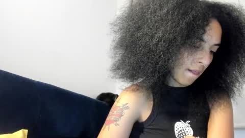 Snapshot of youwishtobeme chatting on February 3, 11:15 pm elizabeth ju online show from February 3, 11:15 pm