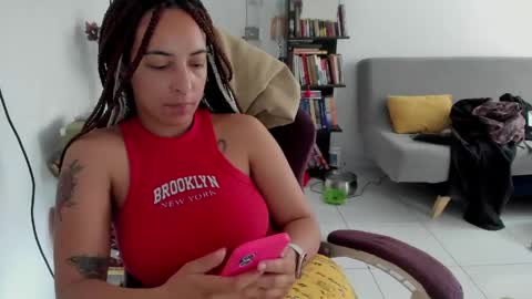 Snapshot of youwishtobeme chatting on May 14, 1:07 pm elizabeth ju online show from May 14, 1:07 pm