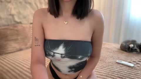 Snapshot of yowginethegreat chatting on March 19, 5:22 am YowgineTheGreat online show from March 19, 5:22 am