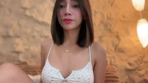 Snapshot of yowginethegreat chatting on March 29, 3:28 am YowgineTheGreat online show from March 29, 3:28 am