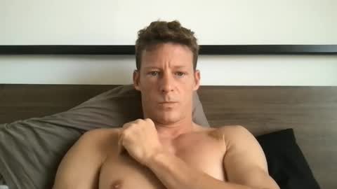 yoyoyo1221 online show from March 26, 11:21 pm