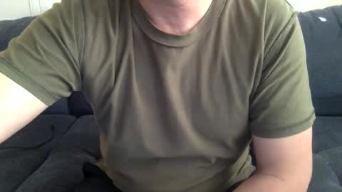 yque online show from February 19, 1:01 am