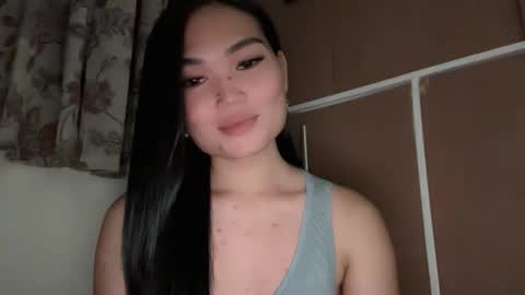 yrdrmgrl_jennie26 online show from November 27, 10:39 am